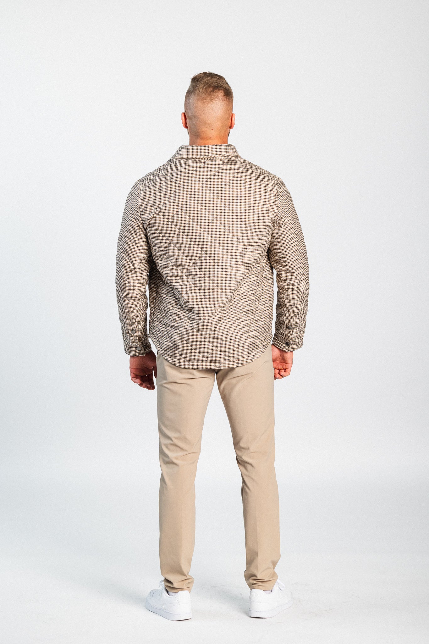 Takki London, Beige