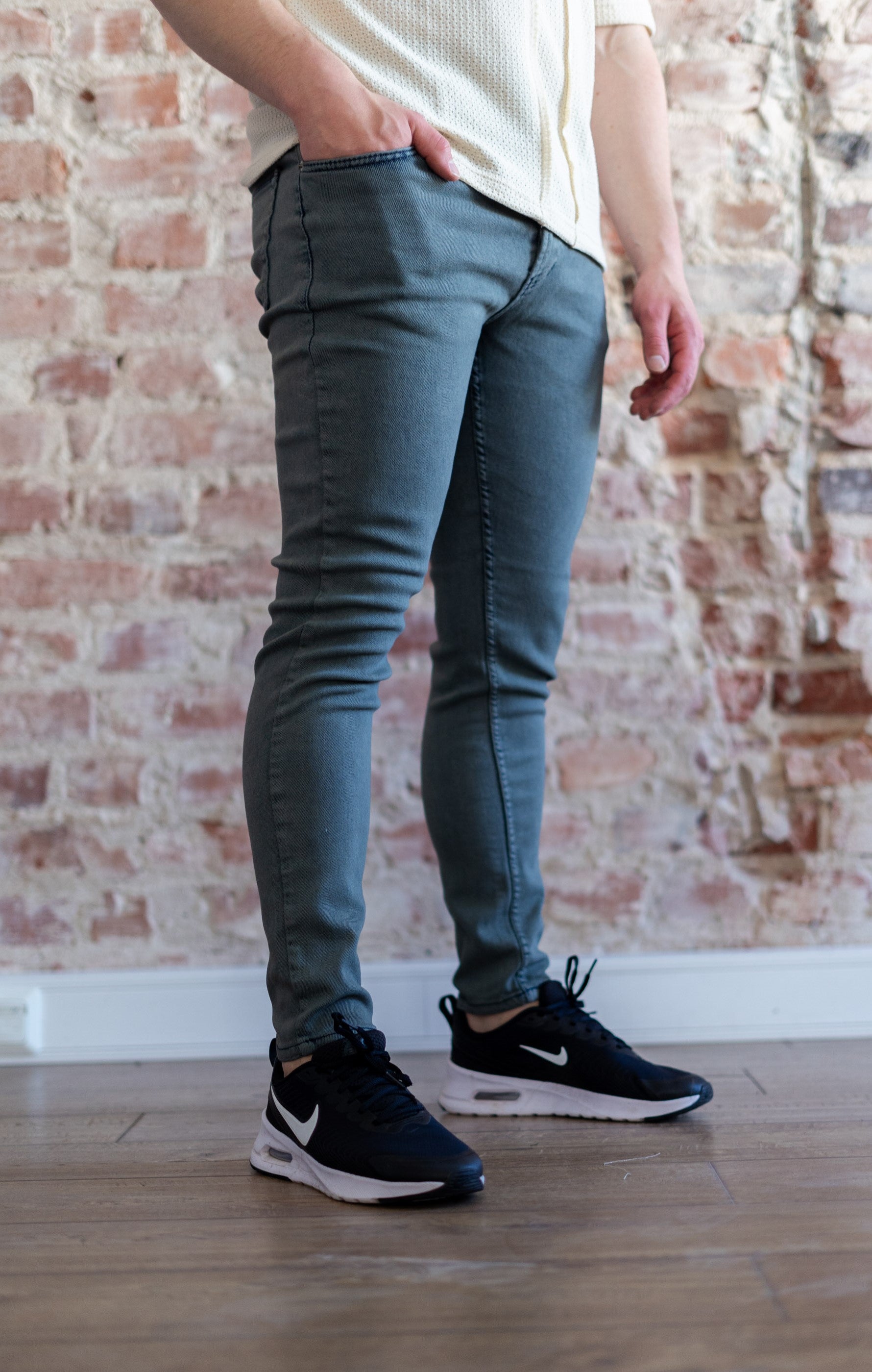 Jeans CEZA, Grey-green