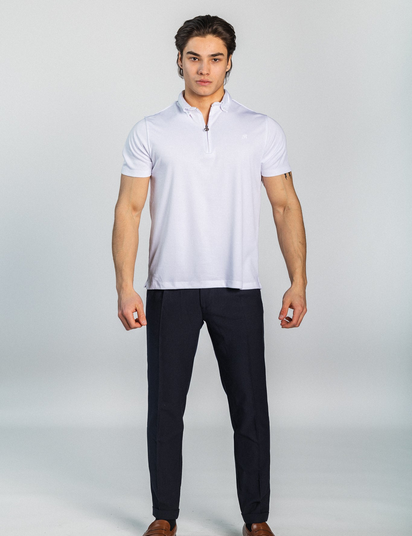 Mackane-clothing-pikeepaita-t-paita-mens-fashion-white.jpg