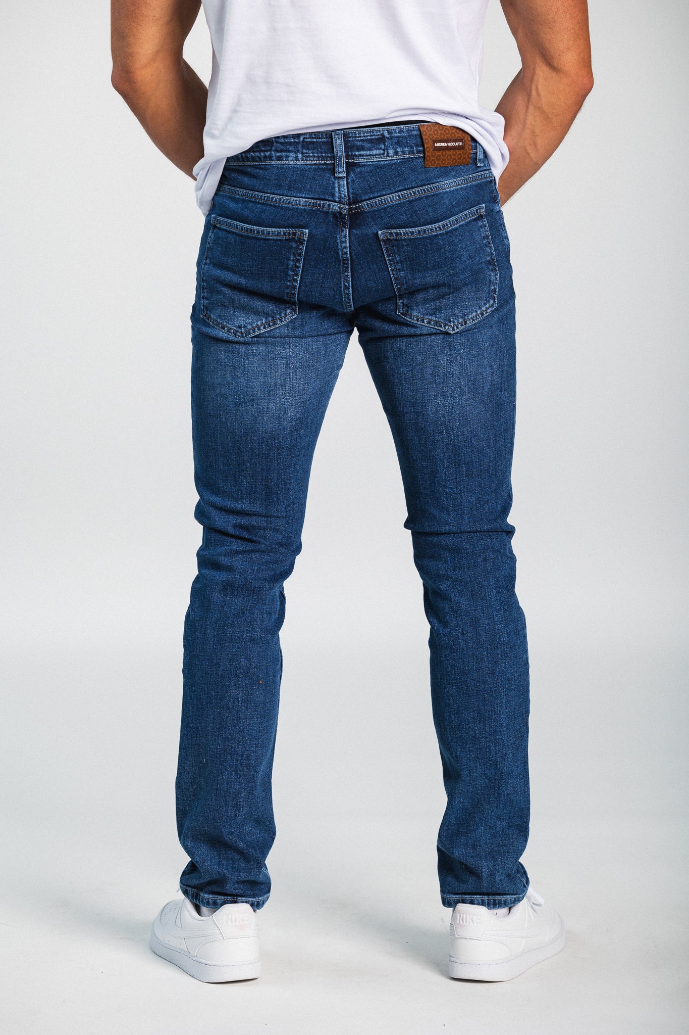 Mackane clothing - andrea nicolotti, deep blue, luxury jeans, regular fit. View from the back