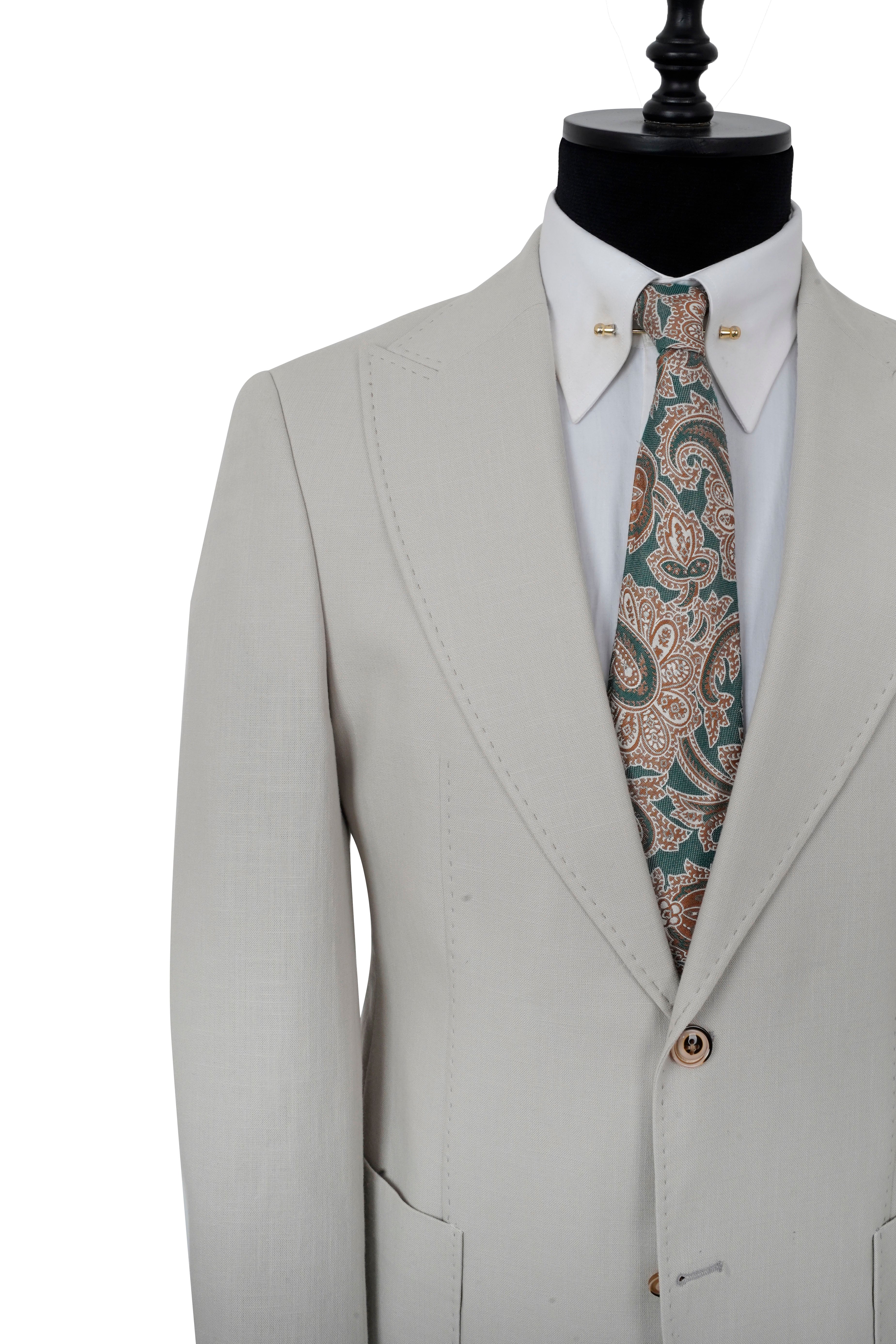 Traje Benjamin, lino claro